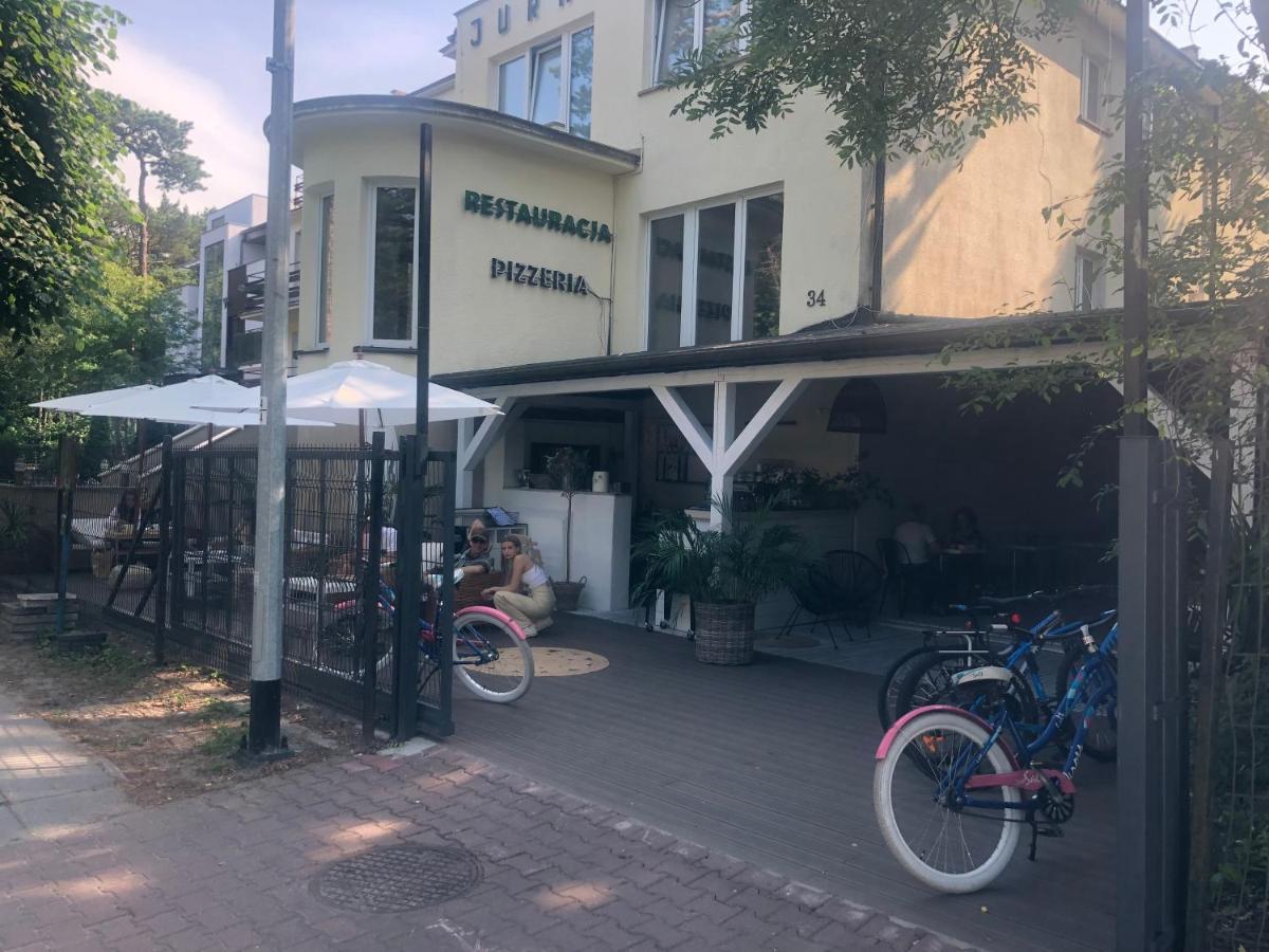 Hotel يوراتا المظهر الخارجي الصورة