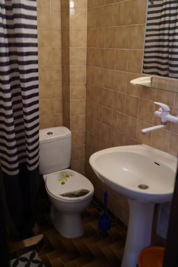 Hotel يوراتا المظهر الخارجي الصورة